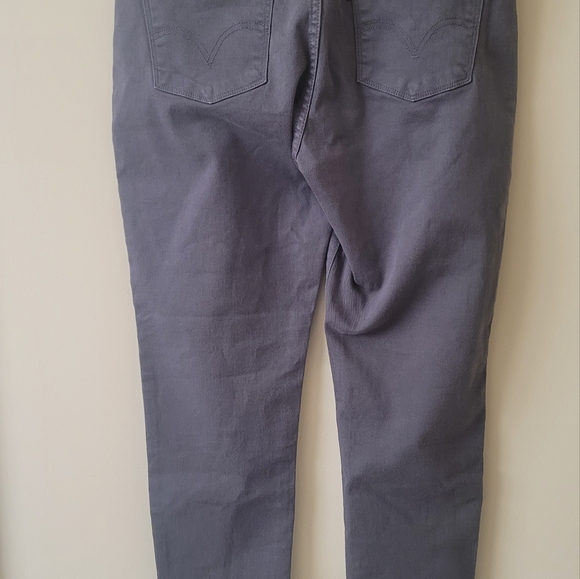NWT Levi's Gray Denim Jean Leggings Skinny Leg Pants - Picture 2 of 5